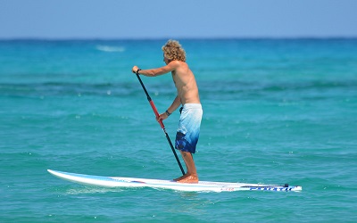paddle board